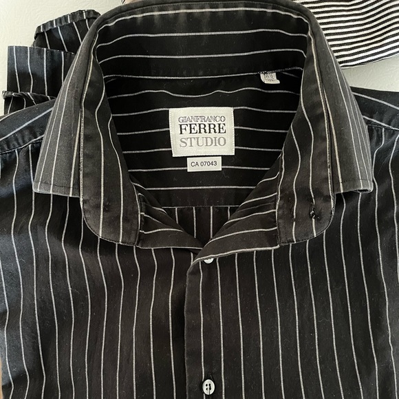 Size 16 1/2 - Picture 2 of 2